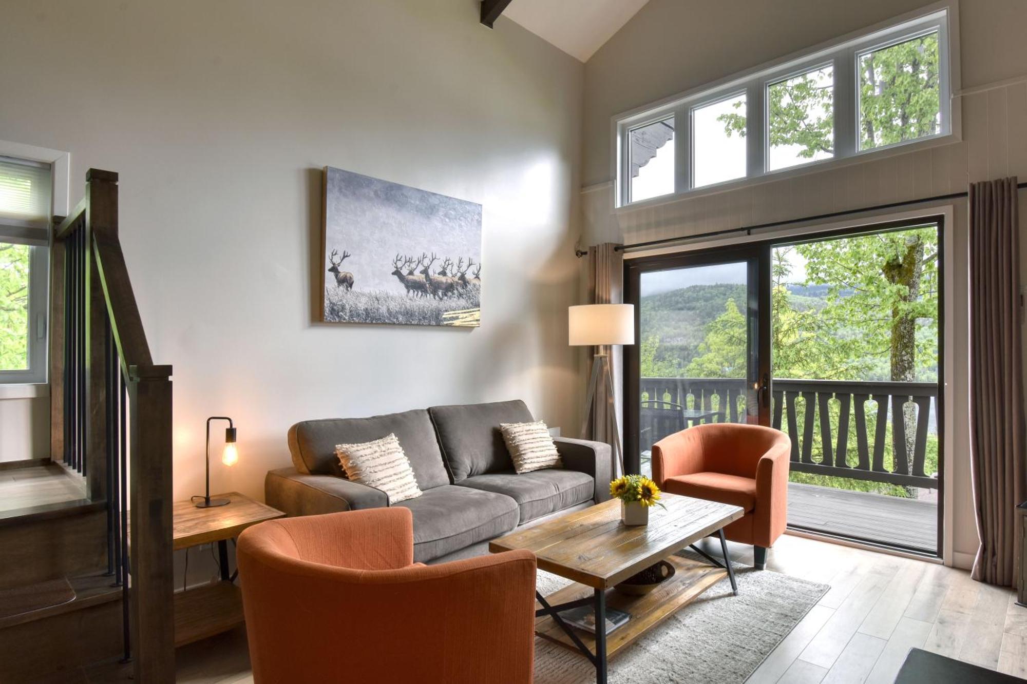 Stunning Condo - View On Lake Tremblant & Mountain Mont-Tremblant Kültér fotó
